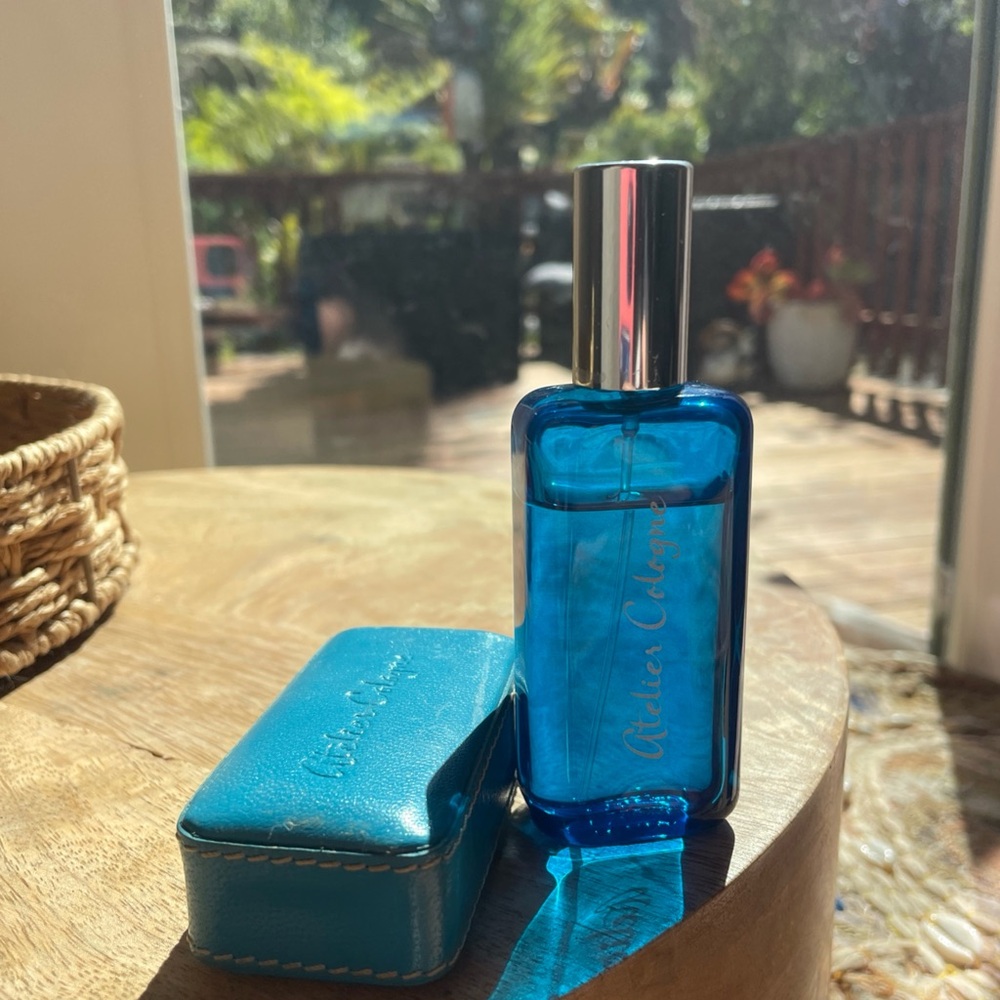 Atelier Cologne Cèdre Atlas Vibrant Blue Perfume Bottle and leather case